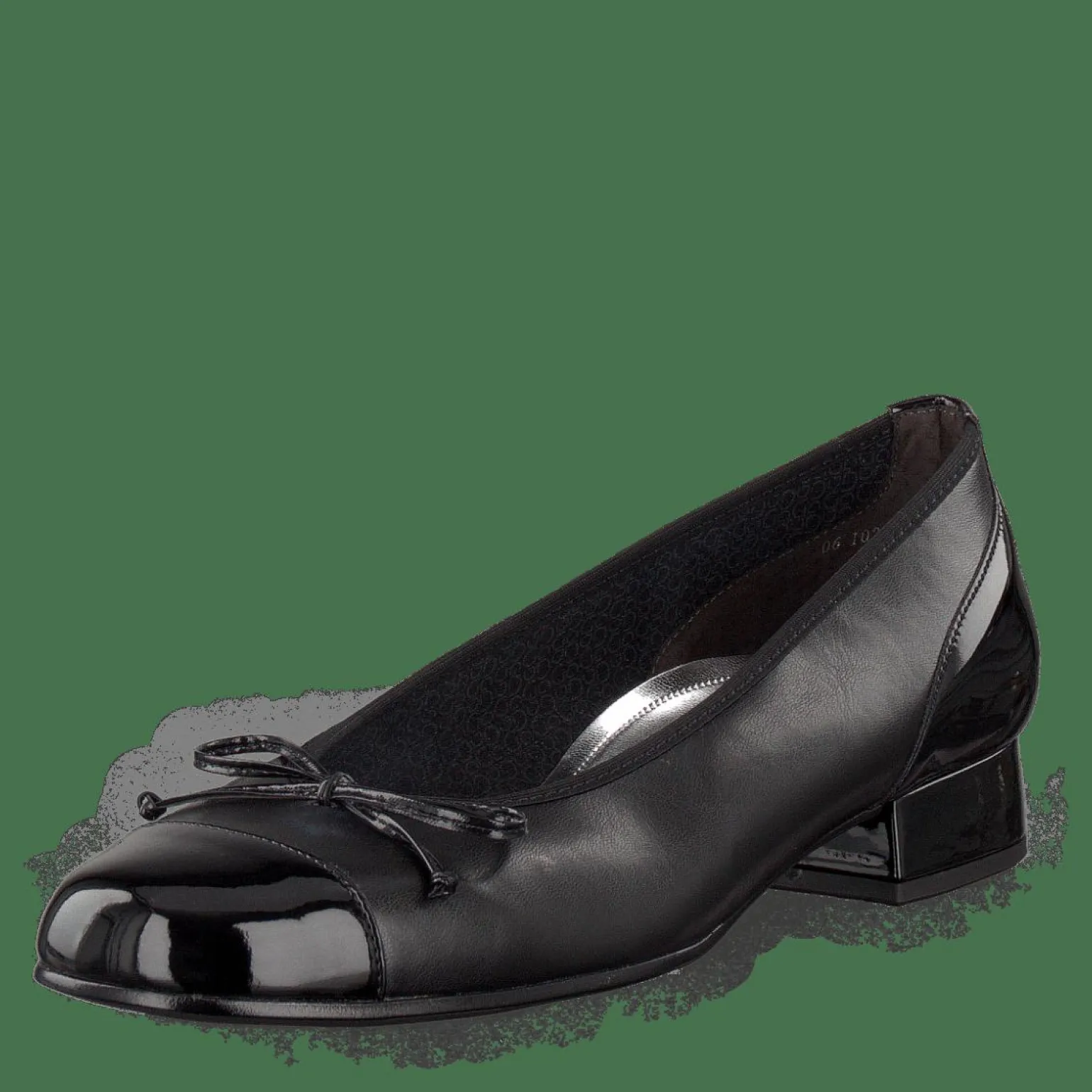 06.102.67 Black