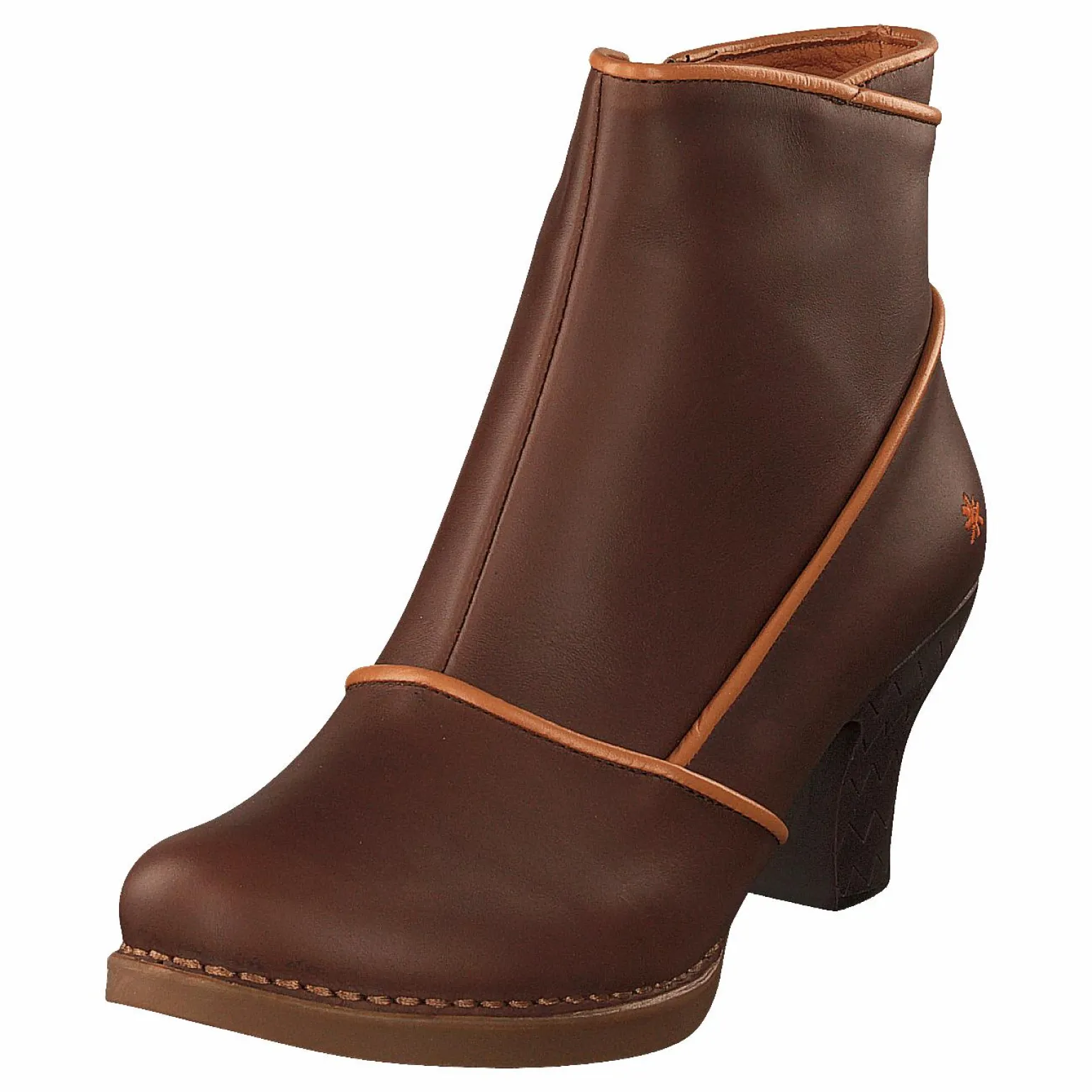 945 Harlem Brown