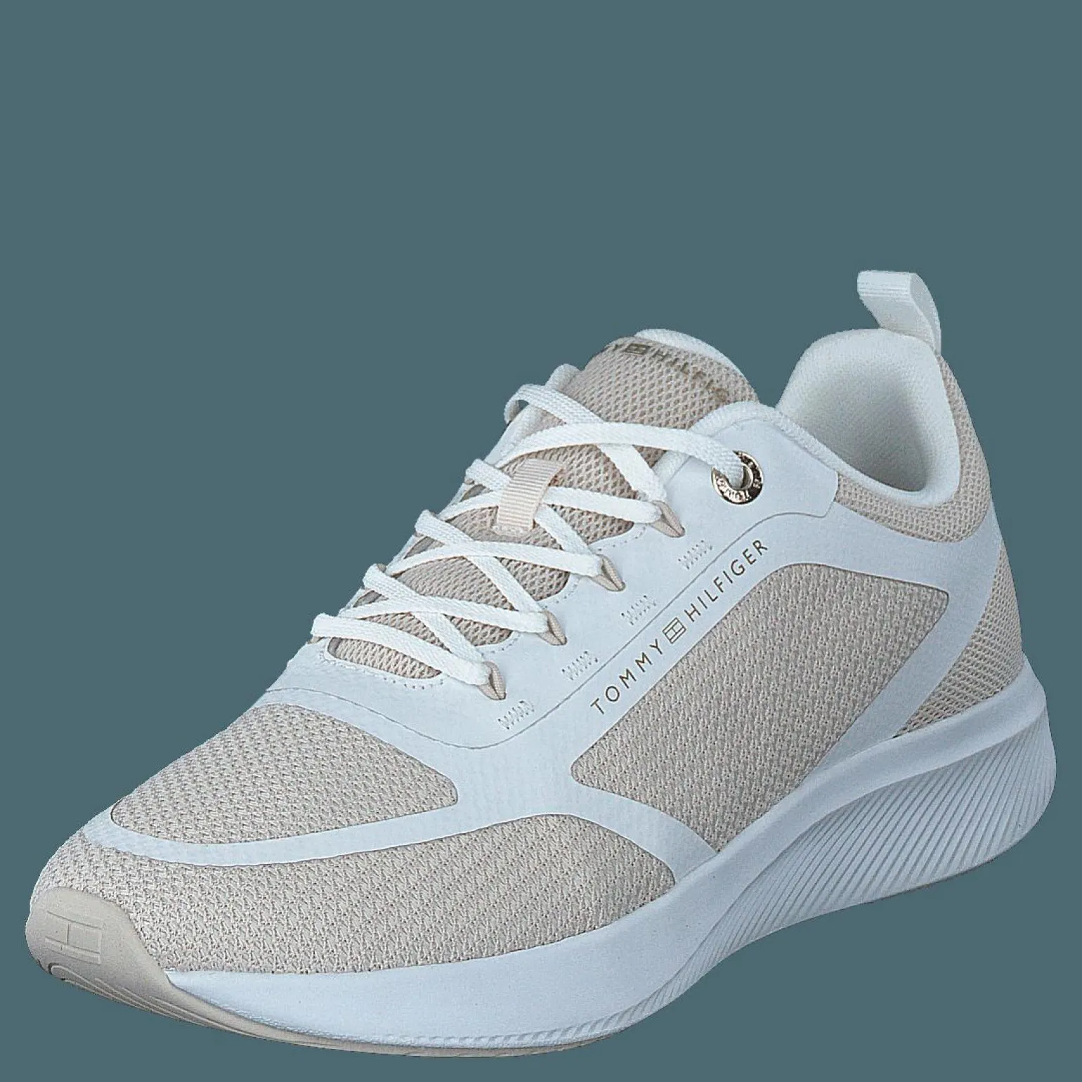 Active Mesh Trainer White