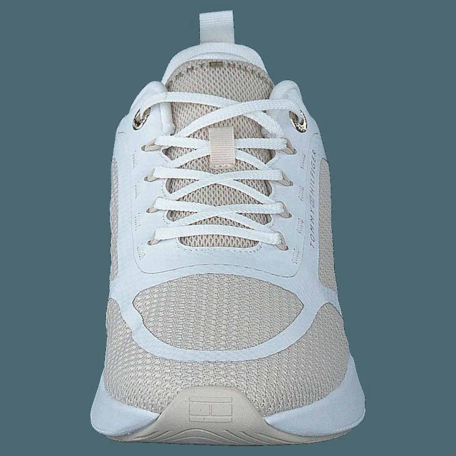 Active Mesh Trainer White