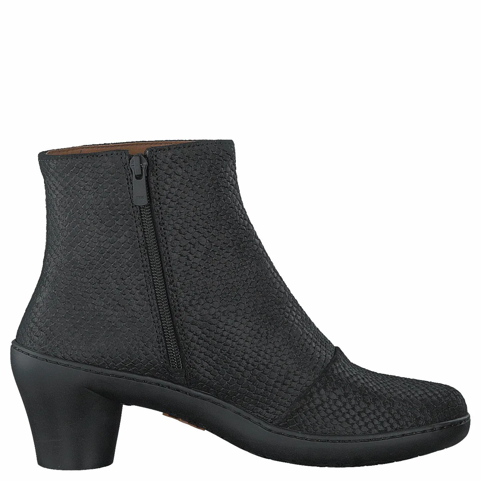 Alfama Black