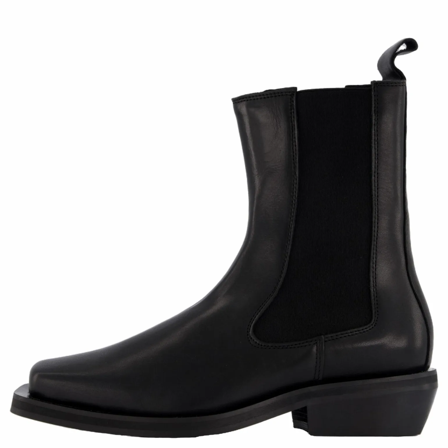 Anine Black