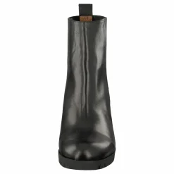 Beta Black
