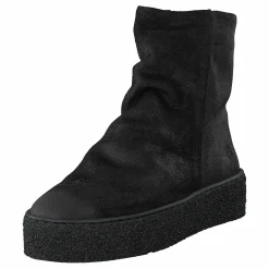 Bony Black