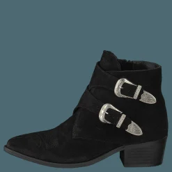 Carina Black