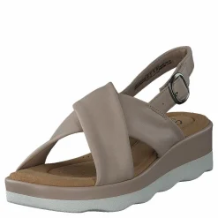 Clara Cove Sand