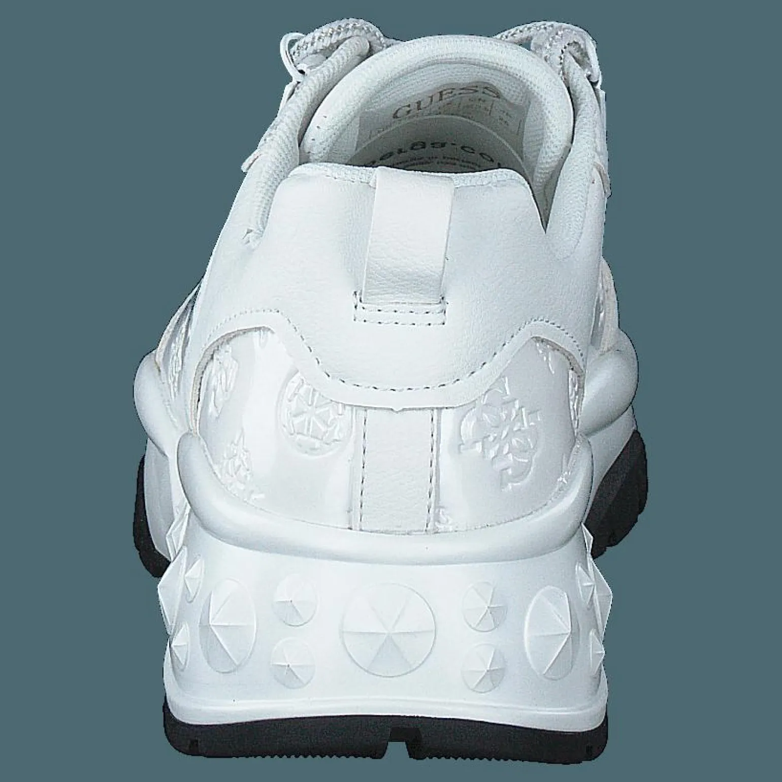 Cleao White