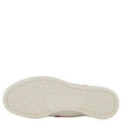 Club C Revenge White