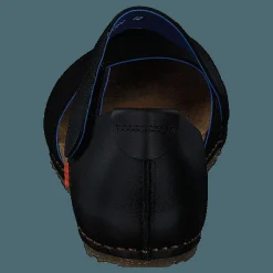 Creta Black