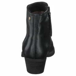 Dashed Black