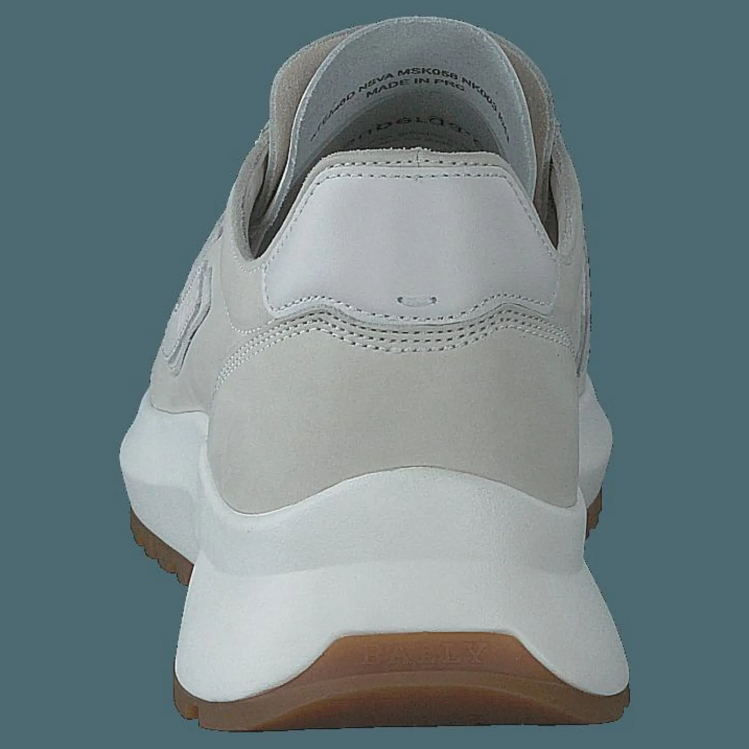Demyl Dustywhite/white