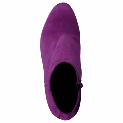 Fuxia Fuchsia