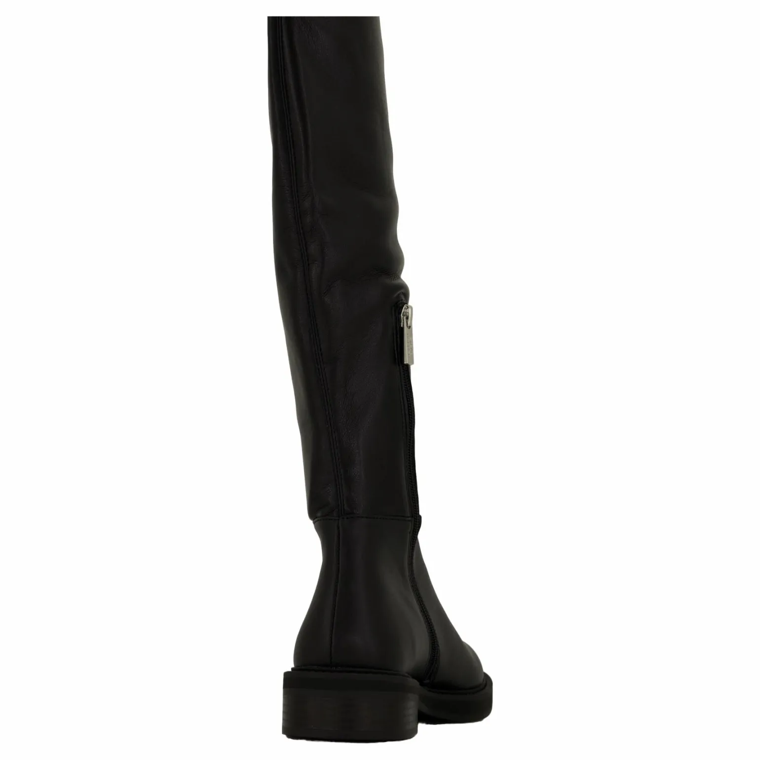 Leza Black
