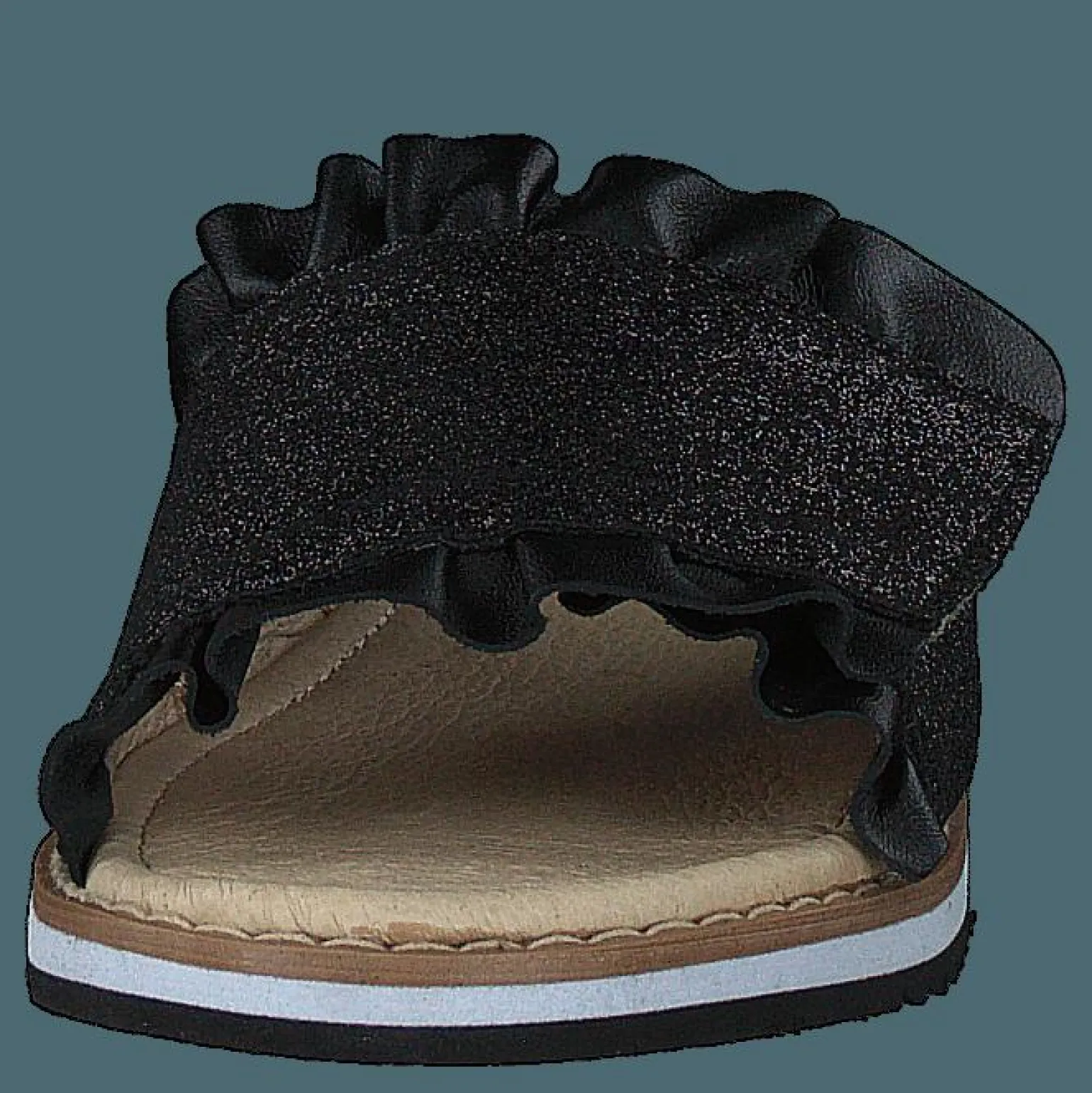 Madde Black