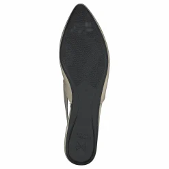 Maren Cream/black Patent