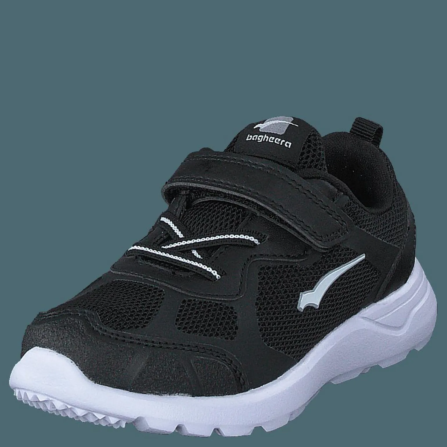 Moxie Black/white