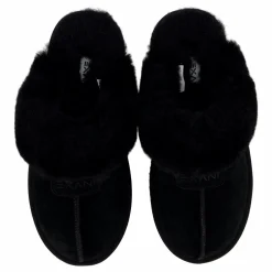 Obey W Black