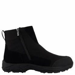 Pinner M Studs Black