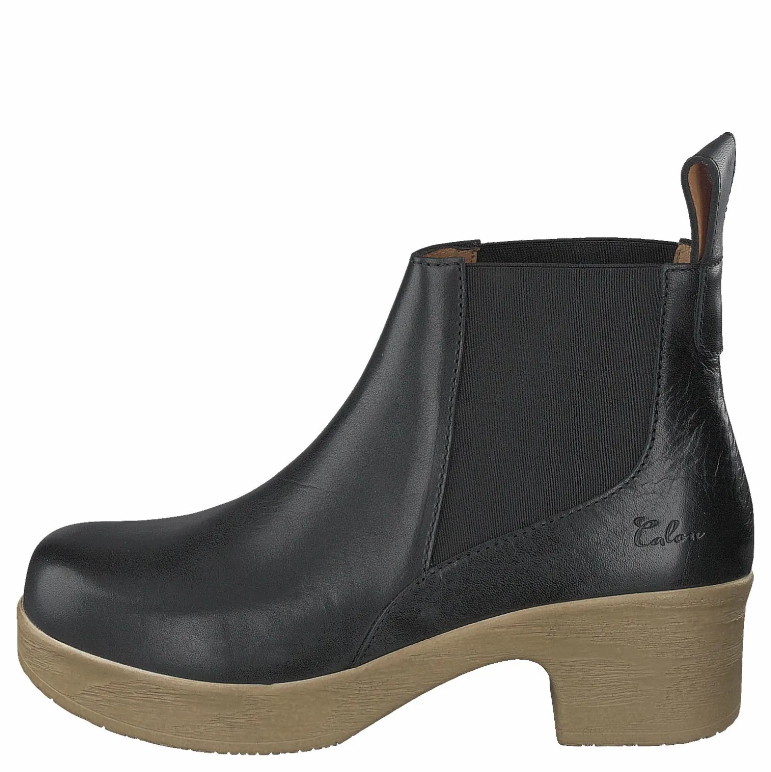 Saga Black