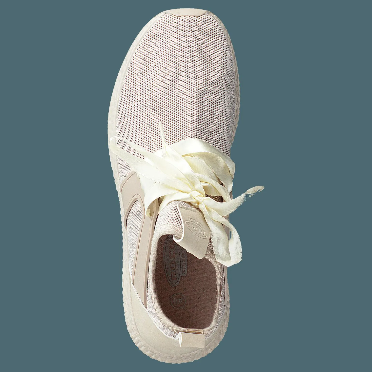 Sara Beige