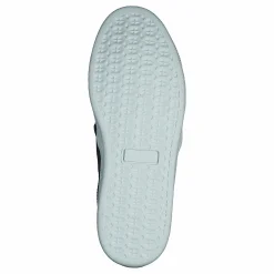 Shoe Black