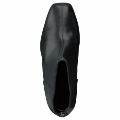 Squared Front Ankle Boots Black