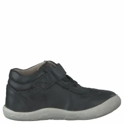Tott Black