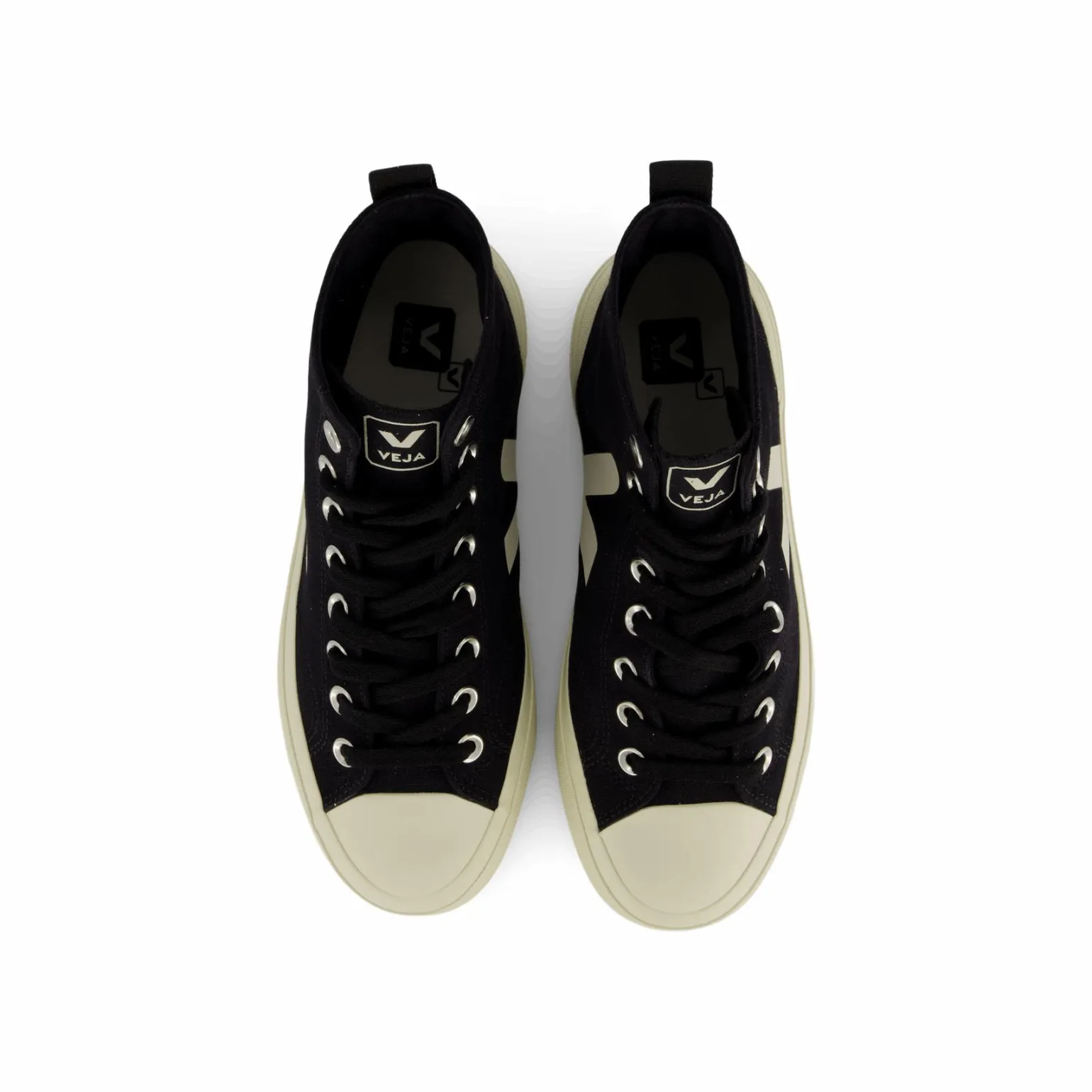 Wata Ii Canvas Black Pierre