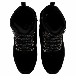 Woodford M Studs Black