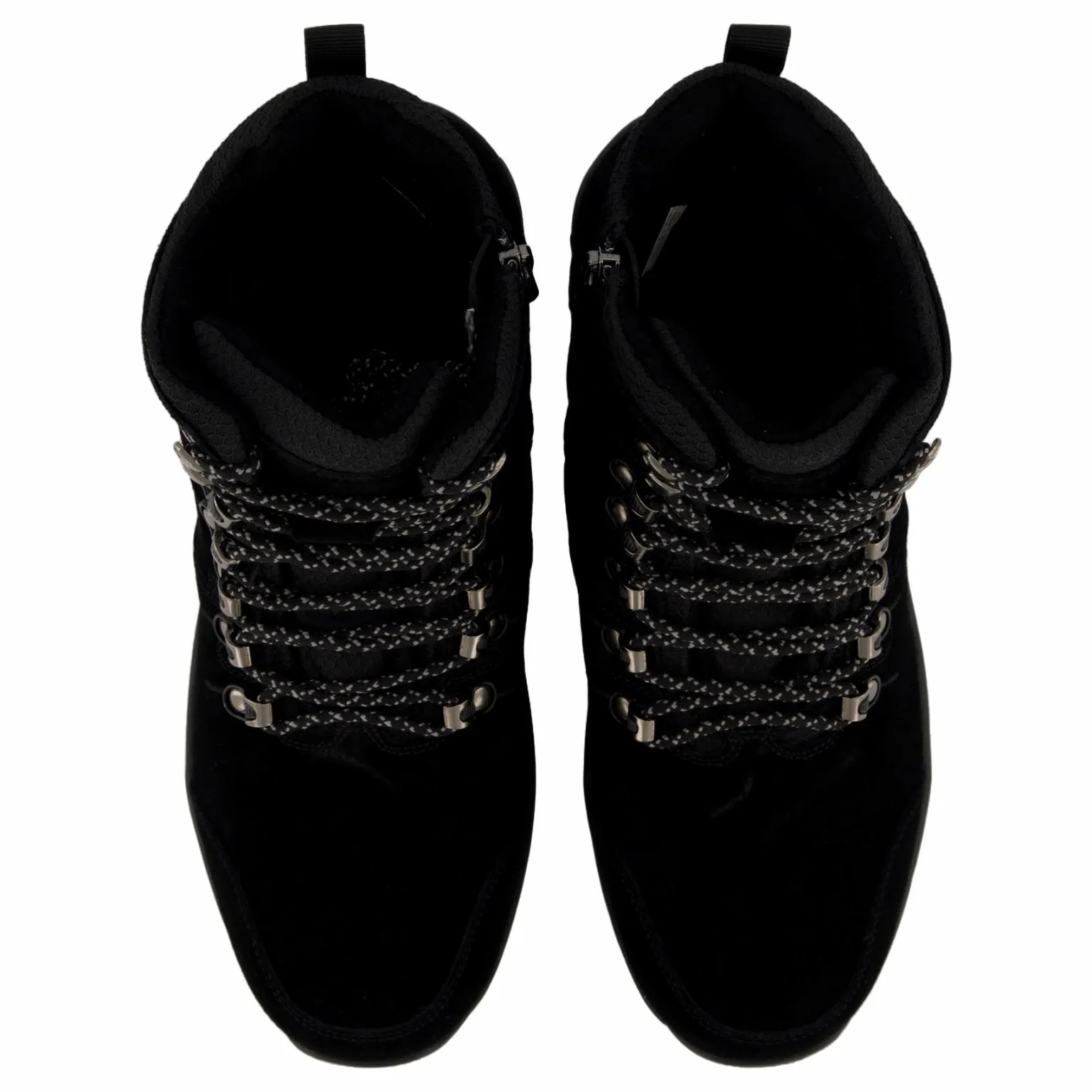 Woodford M Studs Black